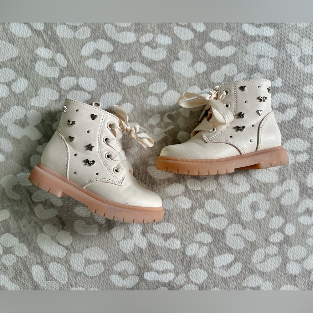 Cat & Jack toddler 8 girly boots